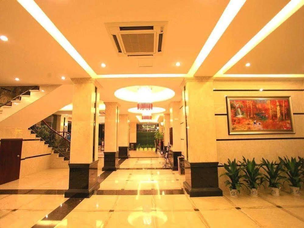 Perfect Season Hotel Ґуйлінь Екстер'єр фото