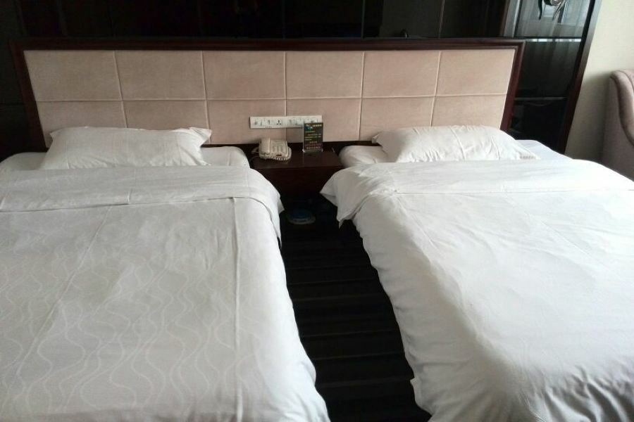 Perfect Season Hotel Ґуйлінь Екстер'єр фото