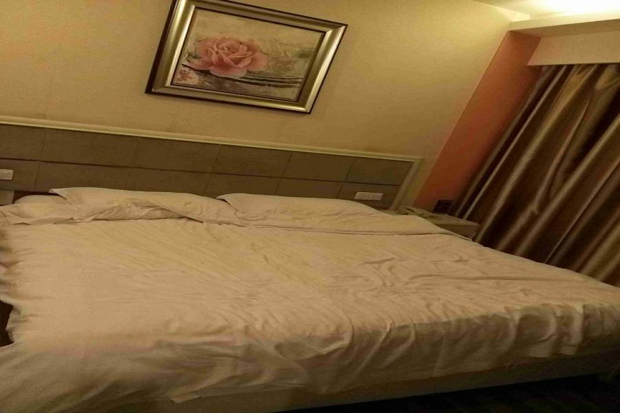 Perfect Season Hotel Ґуйлінь Екстер'єр фото
